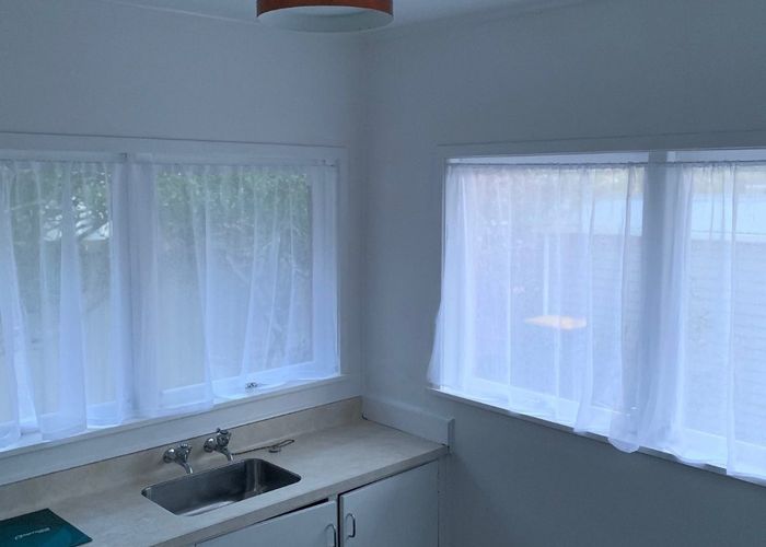  at 2/55 Pakuranga Road, Pakuranga, Manukau City, Auckland