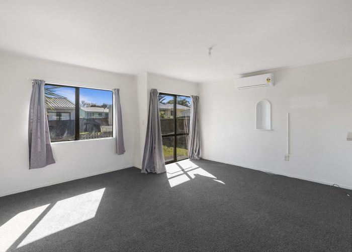  at 20A Hatherley Place, Clendon Park, Manukau City, Auckland