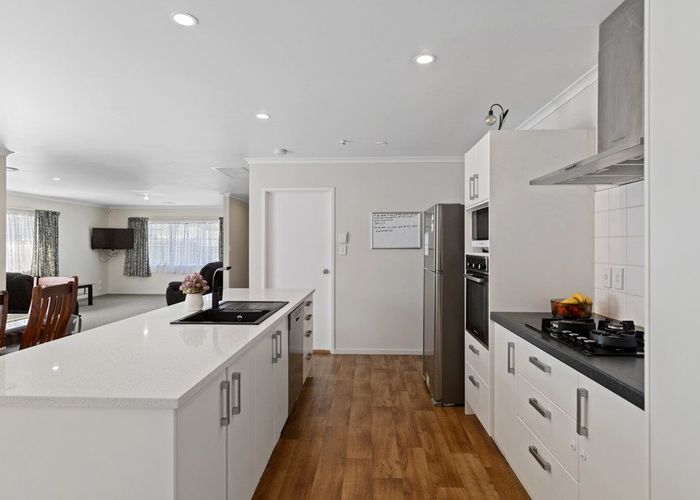  at 50 Pine Avenue, Bader, Hamilton