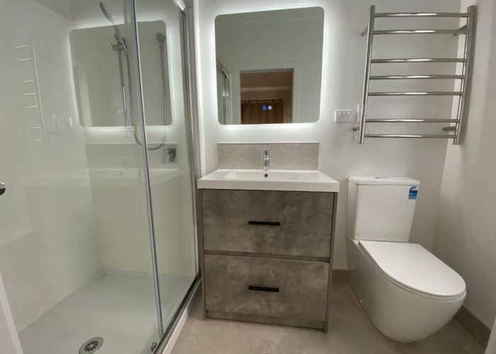  at 1B/19 Hibiscus Avenue, Hamilton Lake, Hamilton, Waikato