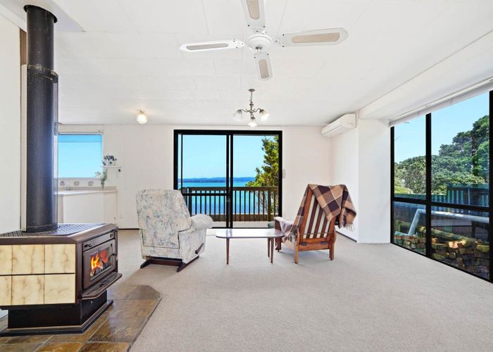  at 96 & 96A Queen Street, Northcote Point, North Shore City, Auckland