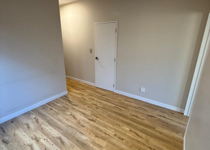  at 20 Tinaku, Flat Bush, Manukau City, Auckland