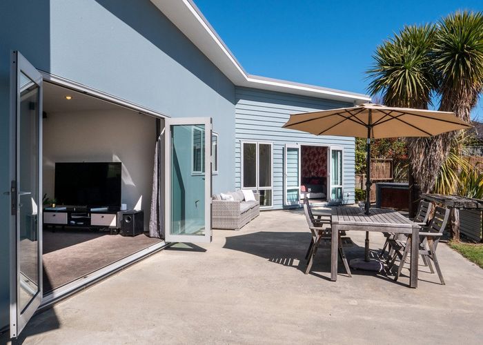  at 8 Widgeon Place, Lake Hayes, Queenstown