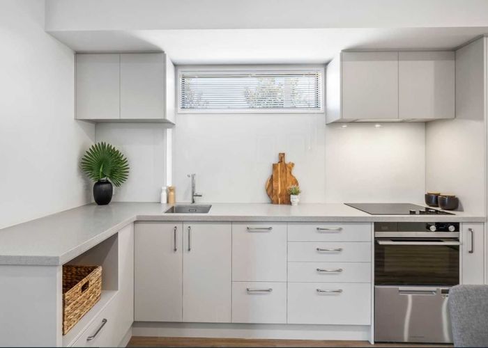  at 1/165 Cranford Street, St. Albans, Christchurch City, Canterbury
