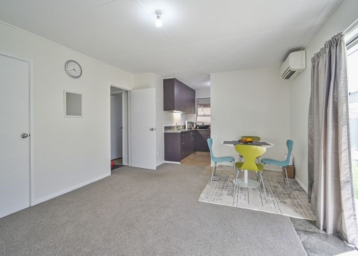  at 2/912 St Aubyn Street East, Akina, Hastings