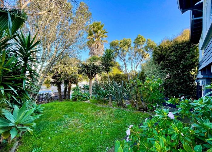  at 23 Sefton Avenue, Grey Lynn, Auckland City, Auckland