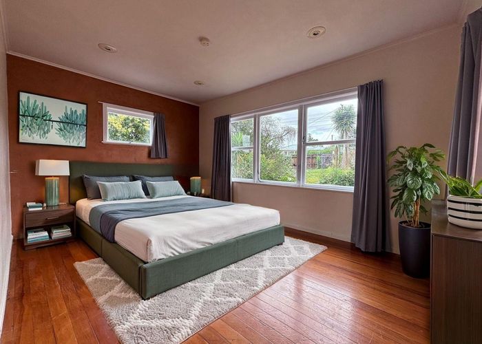  at 1/8 Quiet Street, Te Atatu South, Waitakere City, Auckland