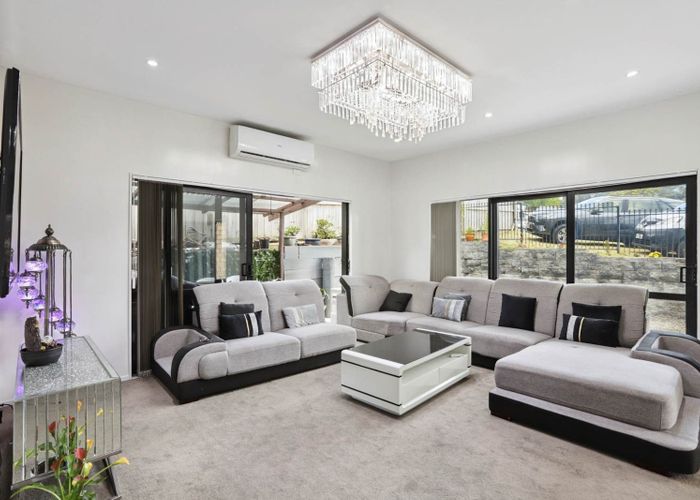  at 7 Mataki Way, Glen Eden, Waitakere City, Auckland