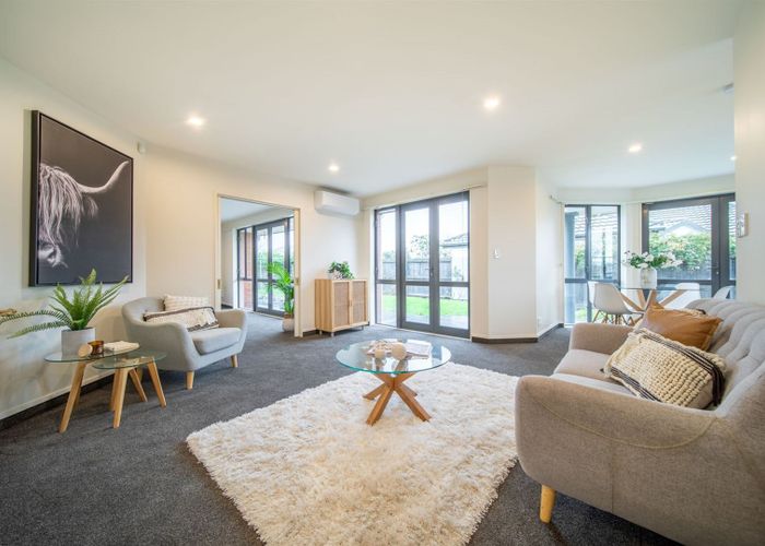 at 21 Rue de la Mare, Parklands, Christchurch