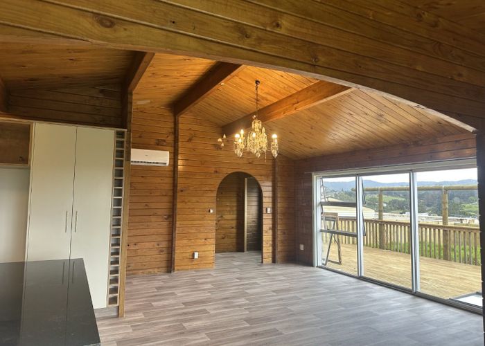  at 137 Simpson Road, Henderson Valley, Waitakere City, Auckland