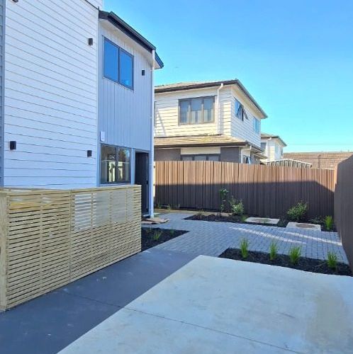  at 3/5 Viola Avenue, Mangere East, Manukau City, Auckland