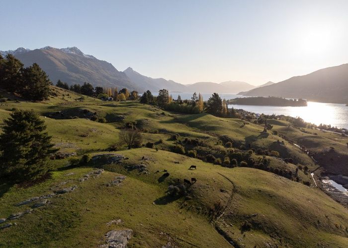  at Stage 3, Peninsula Hill, Kelvin Heights, Queenstown-Lakes, Otago