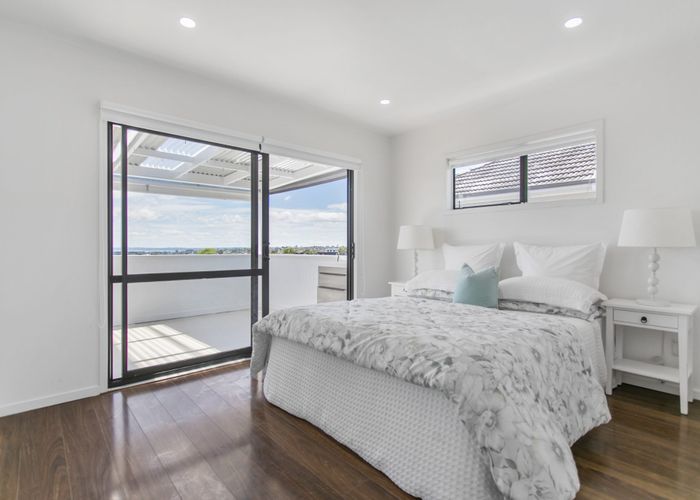 at 27 Gilfillan Street, Blockhouse Bay, Auckland City, Auckland