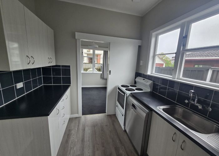  at 10 Purser Grove, Fairfield, Lower Hutt, Wellington