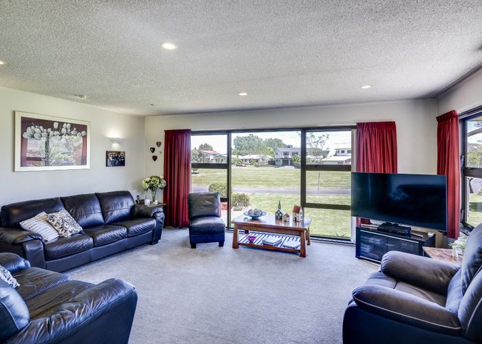  at 11 Ryan Crescent, Greenmeadows, Napier