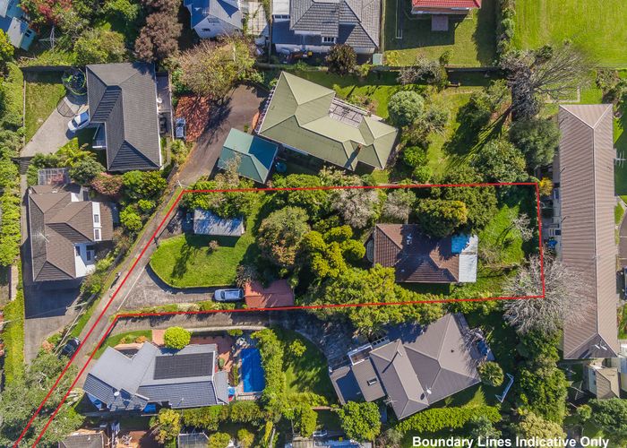  at 15 Gordon Avenue, Forrest Hill, North Shore City, Auckland
