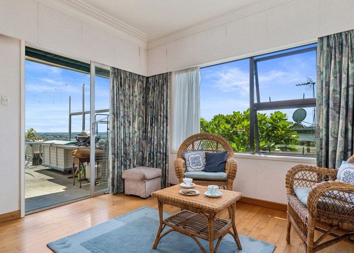  at 7 Gibbs Crescent, Papakura, Papakura, Auckland