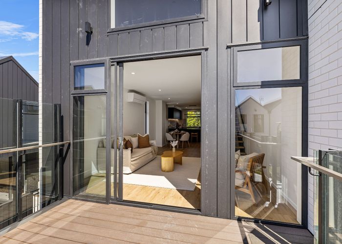  at 3/11 Donald Place, Merivale, Christchurch City, Canterbury