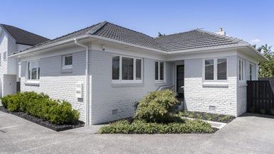  at 199 Point Chevalier Road, Point Chevalier, Auckland