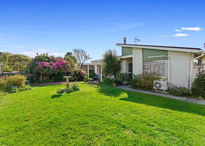  at 1 Miro Street, Waikanae