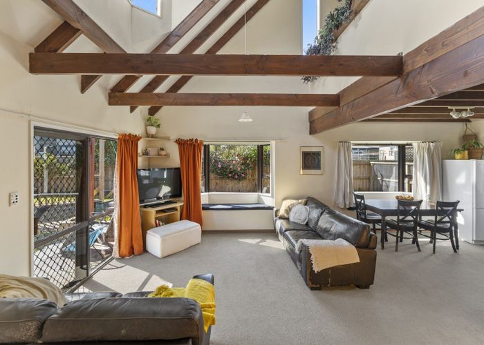  at 2/11 Tainui Street, Stoke, Nelson