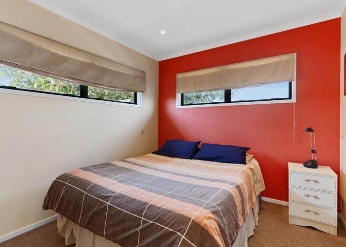  at 24B Karewa Parade, Papamoa Beach, Tauranga, Bay Of Plenty