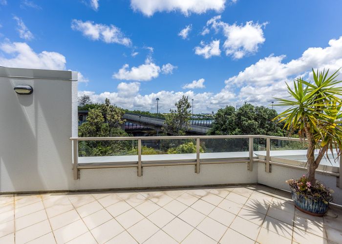  at 8/21 Day Street, City Centre, Auckland City, Auckland