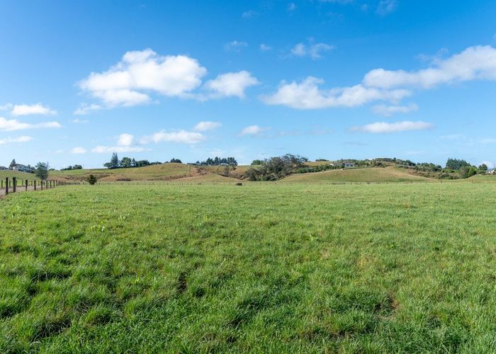  at 352 Bedford Road, Te Kowhai, Hamilton