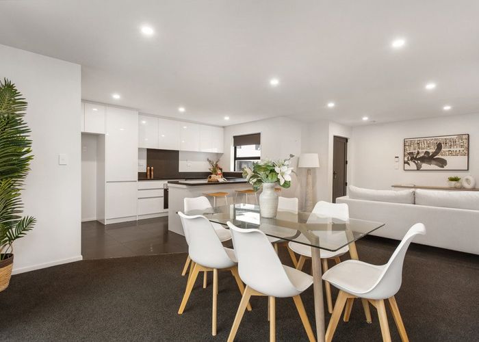  at 10 Shingle Street, SYDENHAM, CHRISTCHURCH