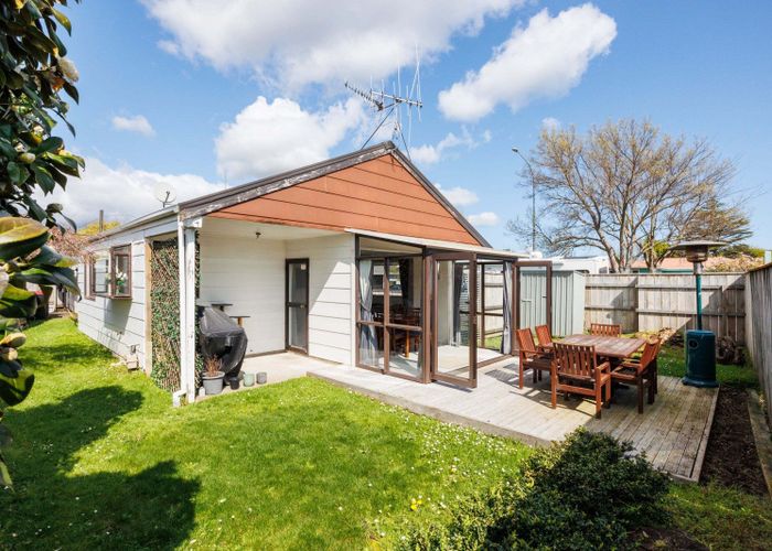  at 237 Vogel Street, Roslyn, Palmerston North
