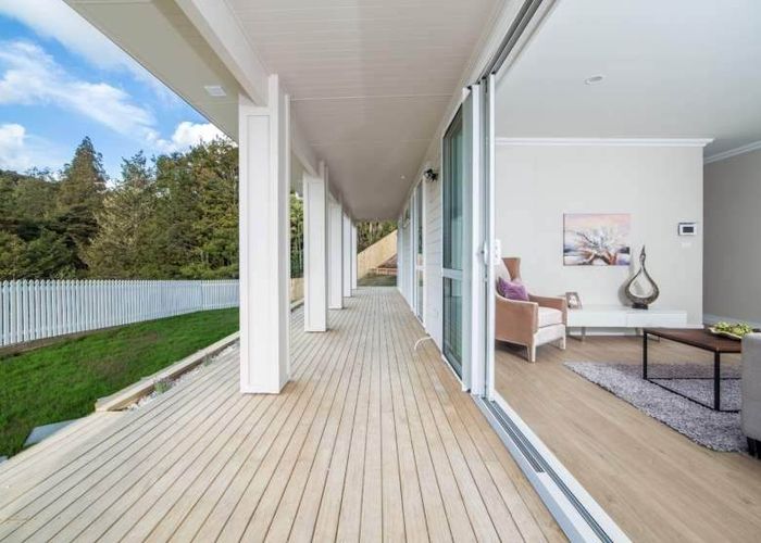  at 25a Blacks Road, Greenhithe, North Shore City, Auckland