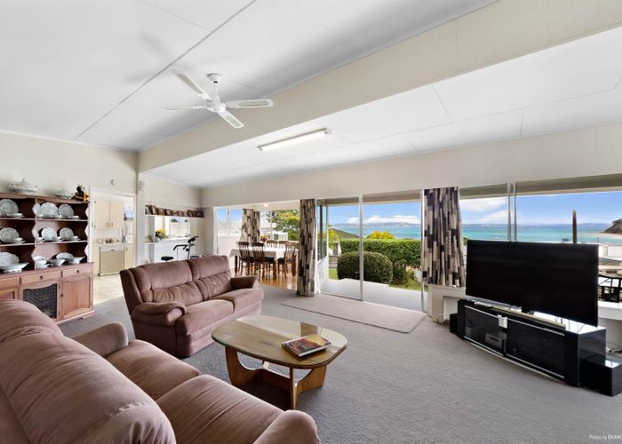  at 1048 Whangaparaoa Road, Tindalls Beach, Whangaparaoa