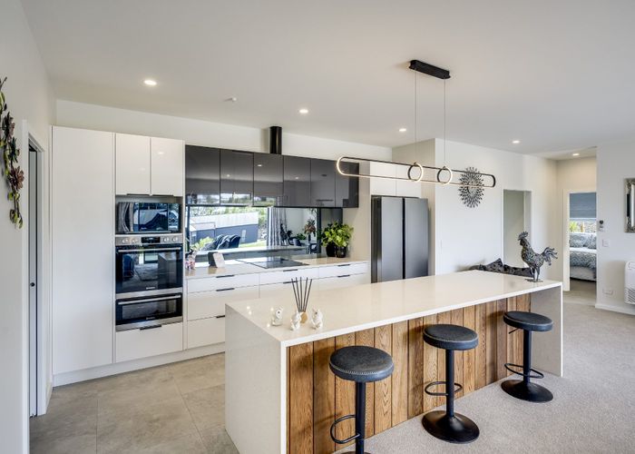  at 91 Oak Road, Poraiti, Napier
