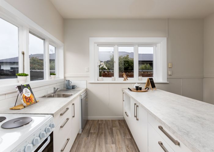  at 30 Edward Avenue, Edgeware, Christchurch