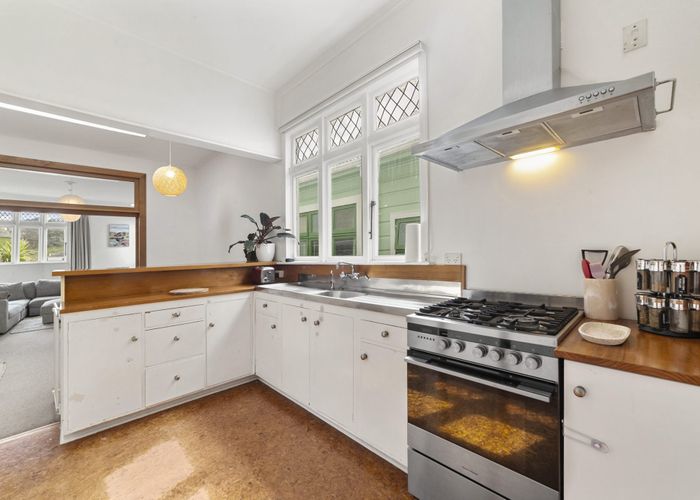  at 19 Princess Terrace, Newtown, Wellington