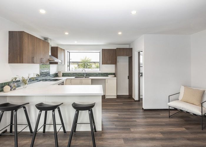  at 200 Hendersons Road, Hoon Hay, Christchurch City, Canterbury