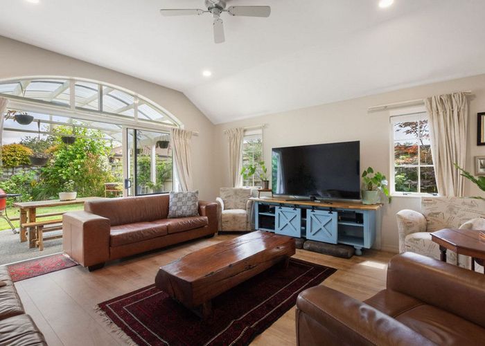  at 2A BRANSLEY GROVE, Western Bay Of Plenty