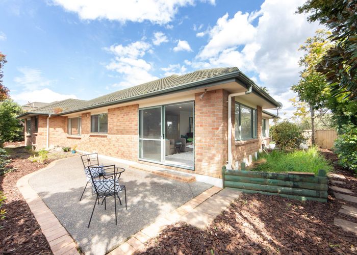  at 13 Heyington Way, East Tamaki Heights, Auckland