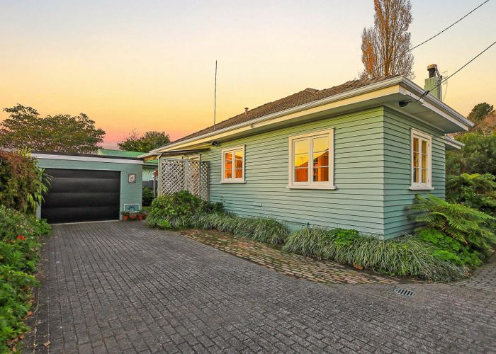  at 21 Beale Street, Hamilton East, Hamilton