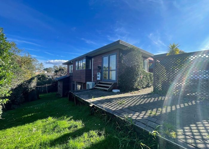  at 1/15 Jay Court, Botany Downs, Manukau City, Auckland