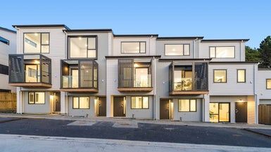  at 18/38 Fairlands Avenue, Waterview, Auckland