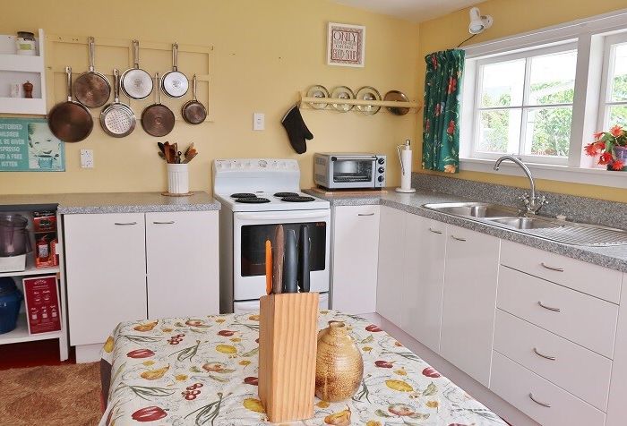  at 3 Sunderland Street, Waimangaroa