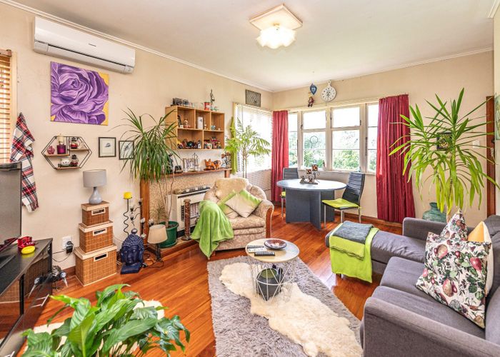  at 2 White Street, Whanganui East, Whanganui