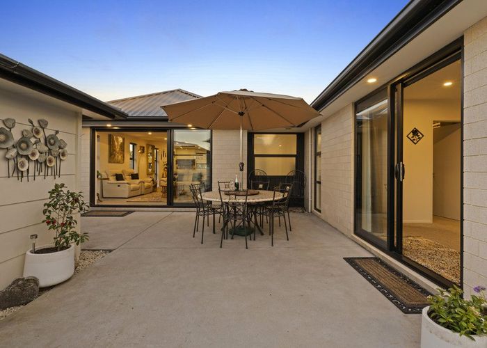  at 41 Carlsen Street, Burwood, Christchurch City, Canterbury