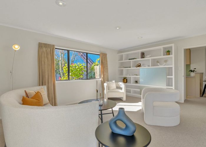  at 101 Panapa Drive, Saint Johns, Auckland
