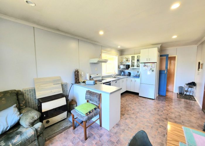  at 18 Glendale Crescent, Holmes Hill, Oamaru