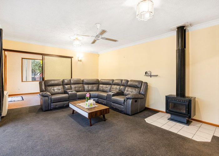  at 31 Solomon Avenue, Redwood, Christchurch