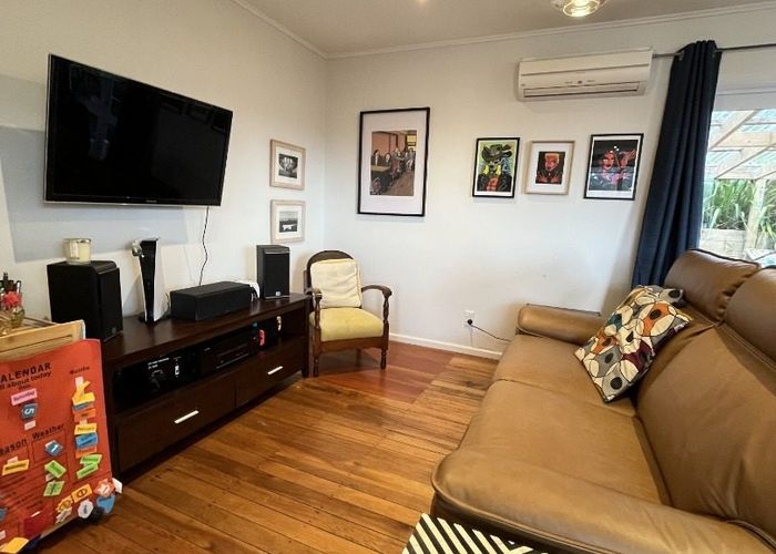  at 26 Martin Street, Ranui Heights, Porirua, Wellington