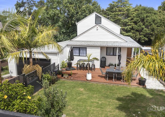  at 50 Lagoon Way, West Harbour, Waitakere City, Auckland