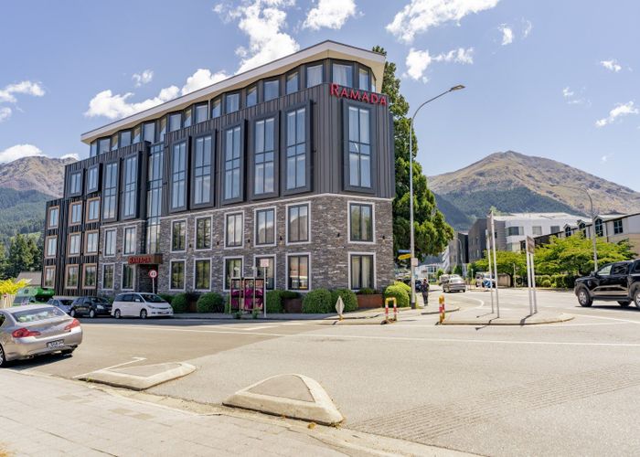  at 205 (Door 206) Ramada Hotel, 18 Frankton Road, Town Centre, Queenstown-Lakes, Otago